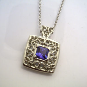 tanzanite pendant sq